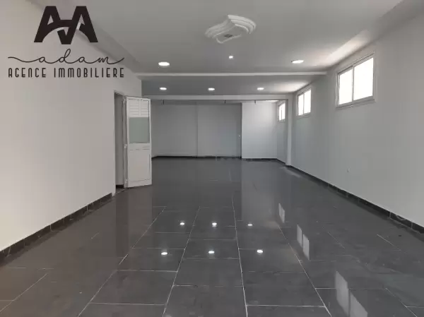 A louer local commercial de 130m² à Nabeul