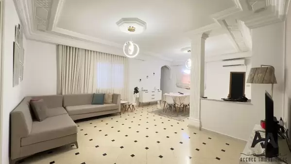 Etage de villa s+2 meublé à Nabeul.