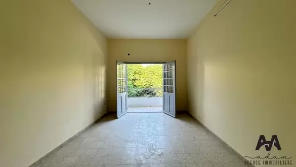 Etage de villa S+2 de 89m² en face du Lycée Jeune Fille Nabeul