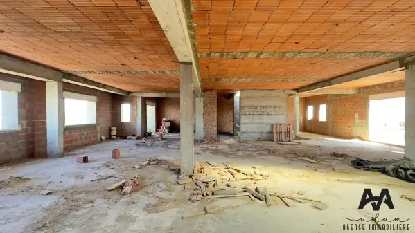 A louer Open Space de 343m² à Nabeul