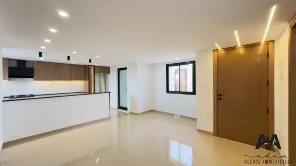 Etage de villa S+1 vide à AFH1, Nabeul