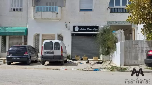 Local commercial de 27 m² à louer – AFH1 Néapolis, Nabeul