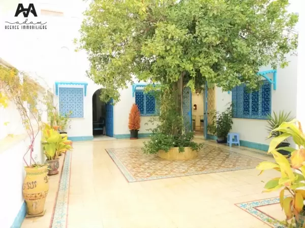 Villa indépendante S+2 à vendre au centre-ville de Nabeul