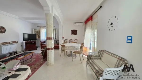 Villa duplex S+3 à Beni Khiar Plage