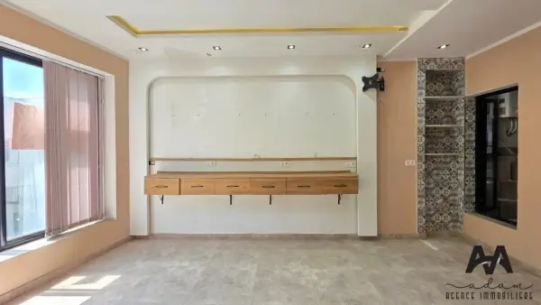 Deux Bureaux Adjacents de 70 m² chacun– Nabeul